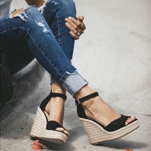 Suri Scalloped Espadrille Wedges